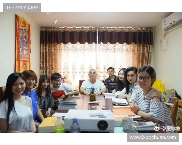 以向鱼王者为中心探讨竞技场中策略演变与团队协作模式研究