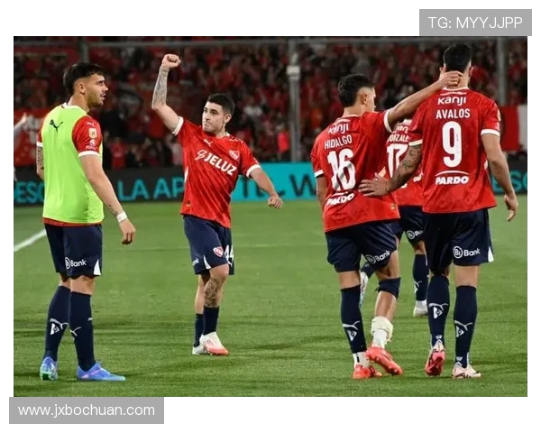 图库曼与科隆激战正酣即刻比分更新与赛况分析